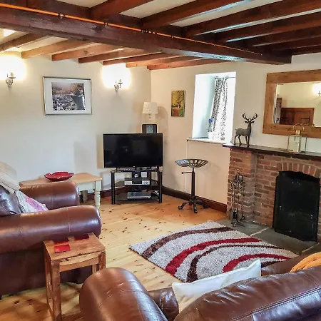 Hollyside Cottage, York